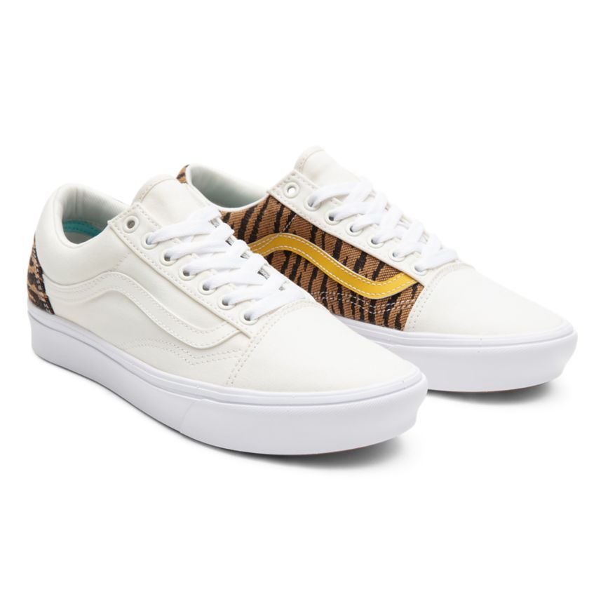 CLASSICS Vans Le Tigre ComfyCush Old Skool Mujer Blancas | VN810T2TX60