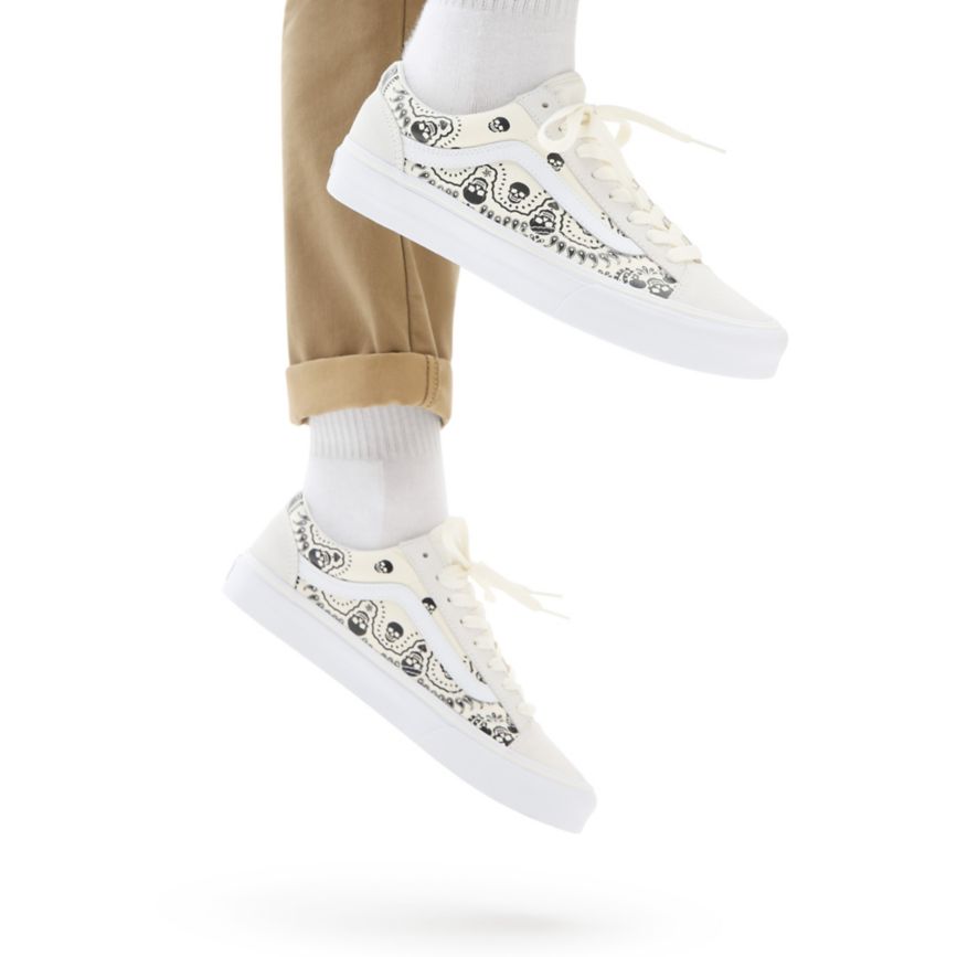 Tenis Bajas Vans Bandana Style 36 Mujer Blancas | VN259O4YX66