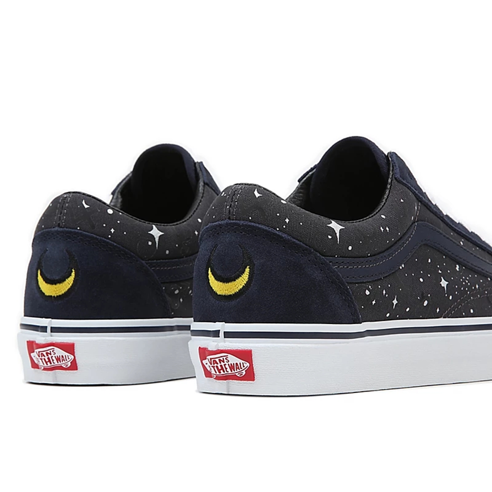 Tenis Bajas Vans X Pretty Guardian Sailor Moon Old Skool Hombre Azul Marino | VN225T1AH65